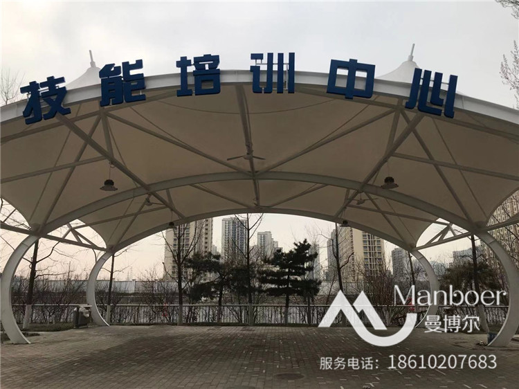 豐臺供熱設(shè)備服務(wù)所張拉膜